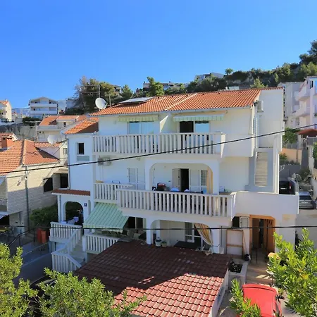 Apartment 4859c Podstrana