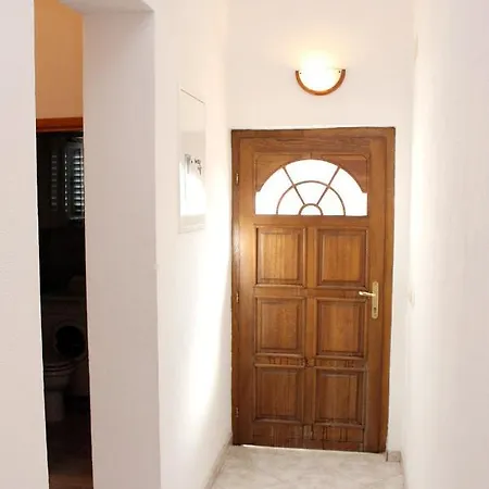 Apartment 4859c *